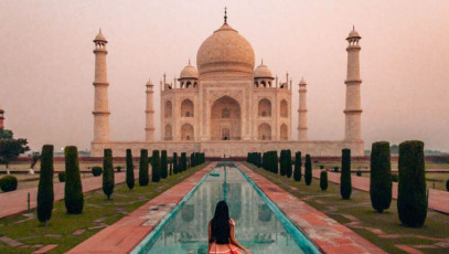 Experience INDIA