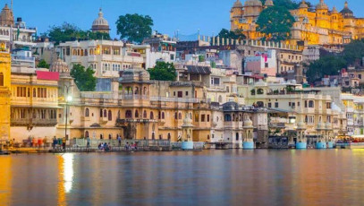 Experience INDIA